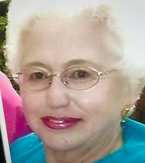 Lois  Beecham Burch